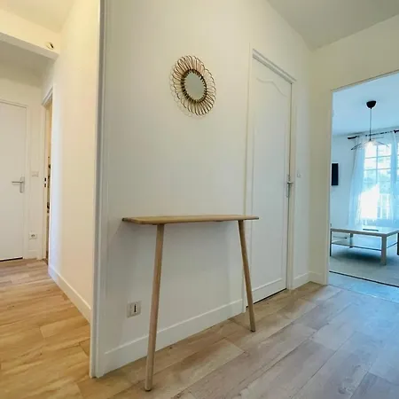 Apartman Bright On The Banks Of The Cher *